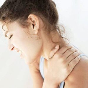 Douleur sévère de l'ostéochondrose de la colonne cervicale